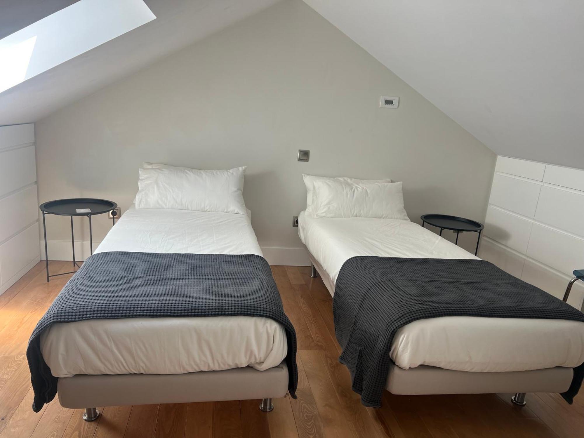 Duplex De Lujo Junto Al Bernabeu Real Madrid Villa Luaran gambar