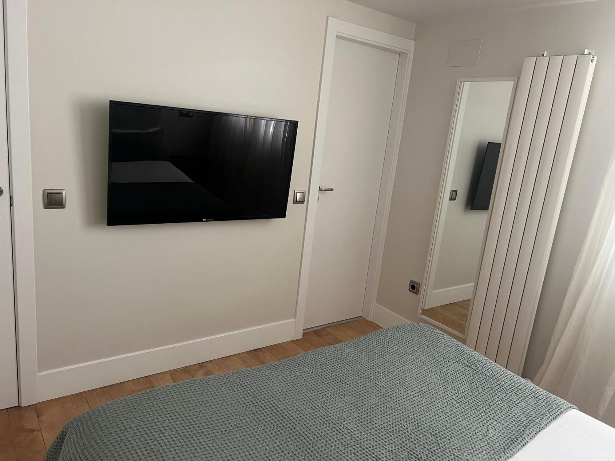 Duplex De Lujo Junto Al Bernabeu Real Madrid Villa Luaran gambar
