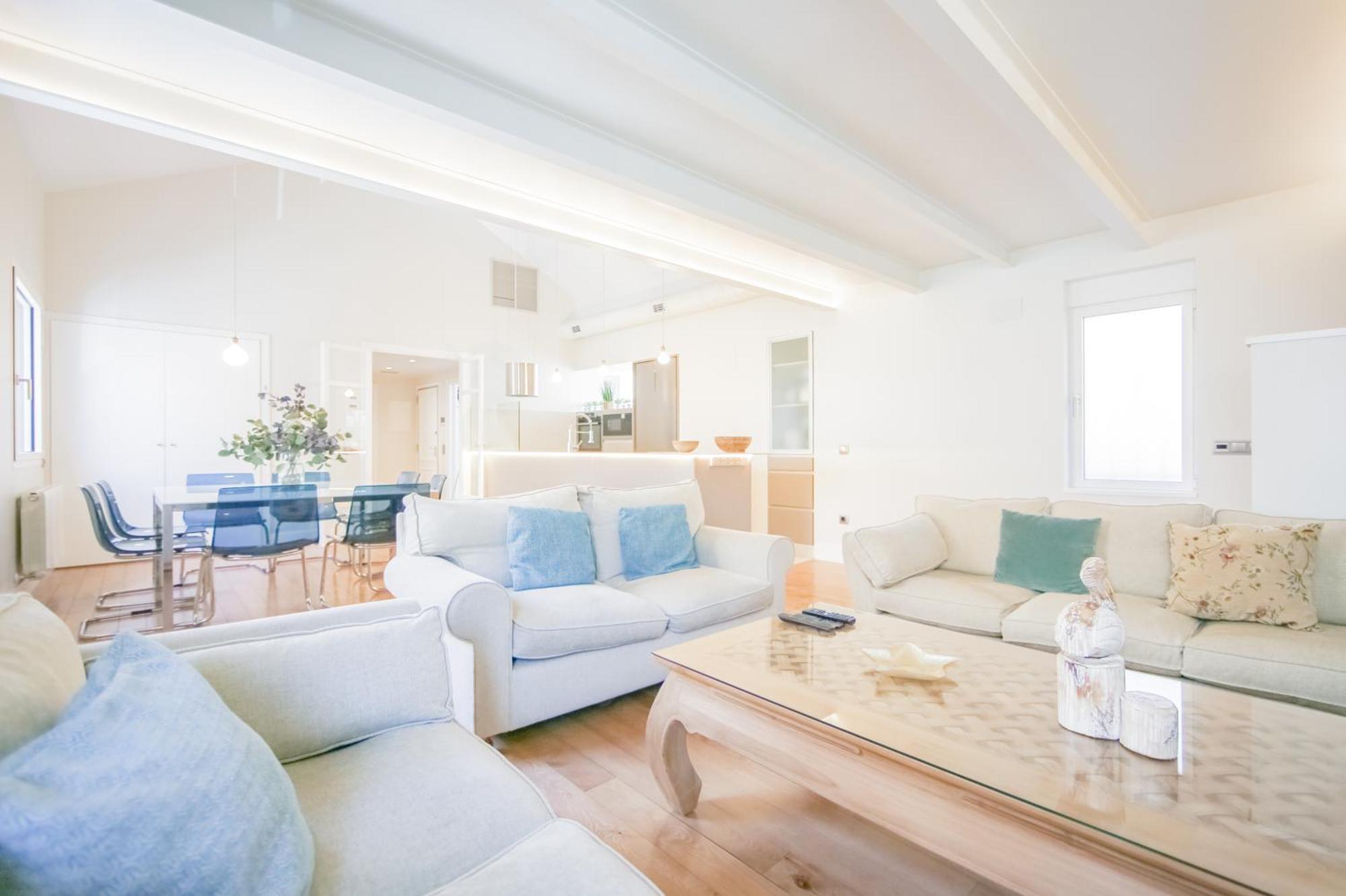 Duplex De Lujo Junto Al Bernabeu Real Madrid Villa Luaran gambar