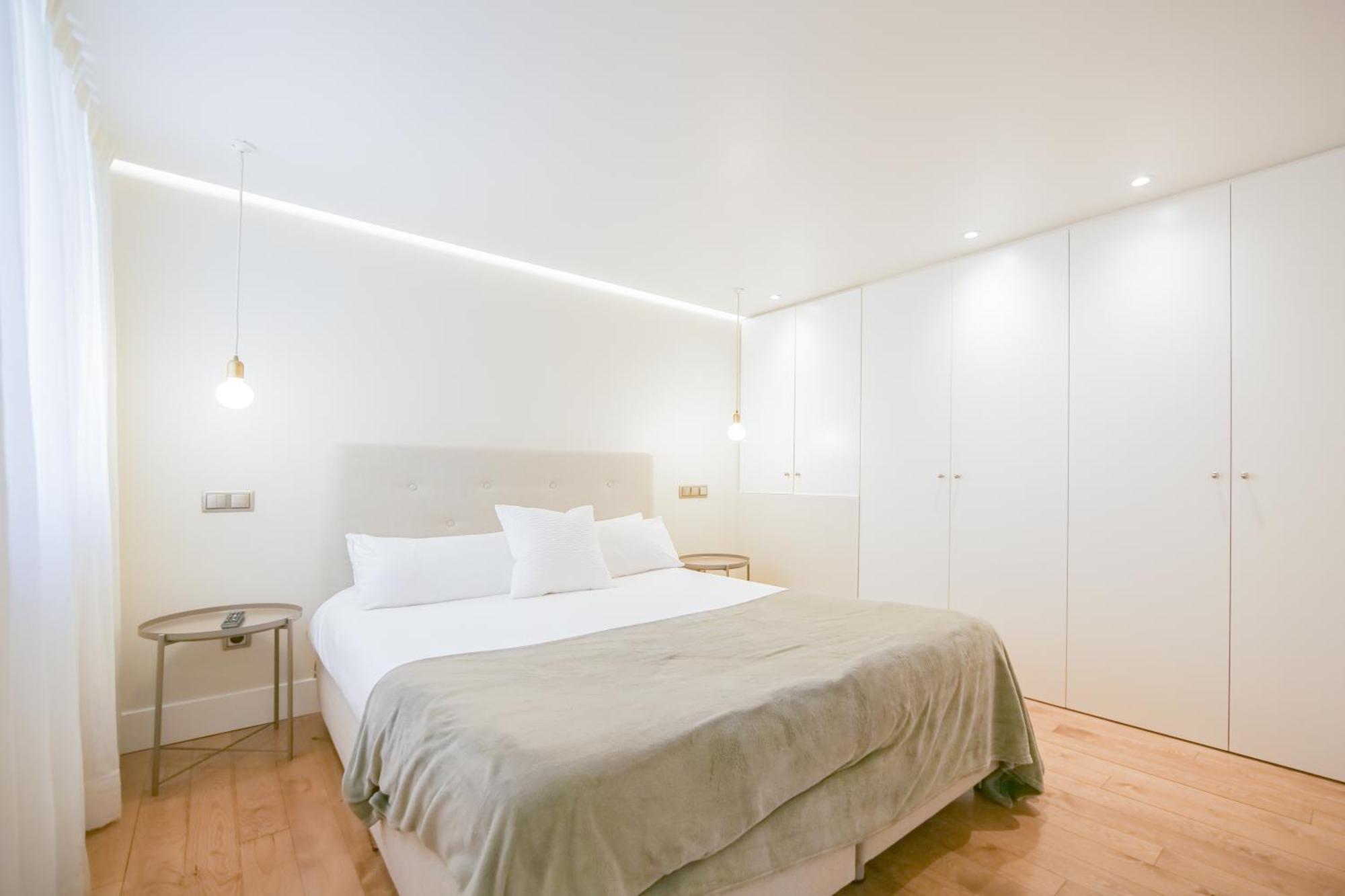 Duplex De Lujo Junto Al Bernabeu Real Madrid Villa Luaran gambar