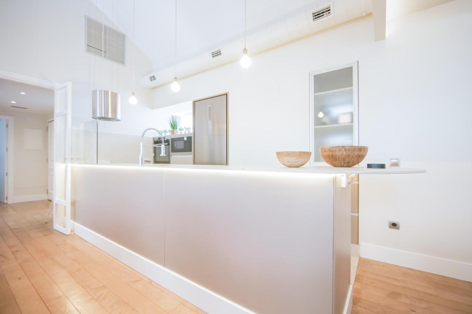 Duplex De Lujo Junto Al Bernabeu Real Madrid Villa Luaran gambar
